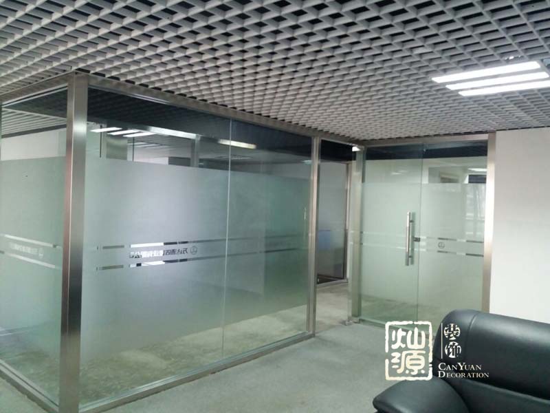 南寧辦公室設(shè)計(jì)之萬(wàn)達(dá)茂酒店項(xiàng)目部辦公室