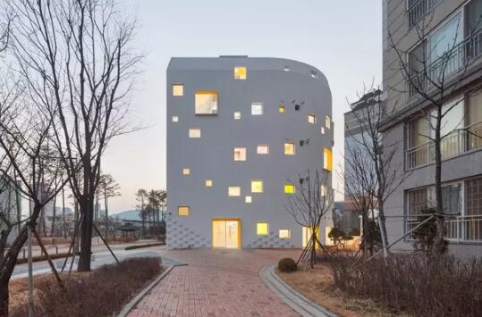 花朵南寧幼兒園設計案例賞析-廣西燦源裝飾